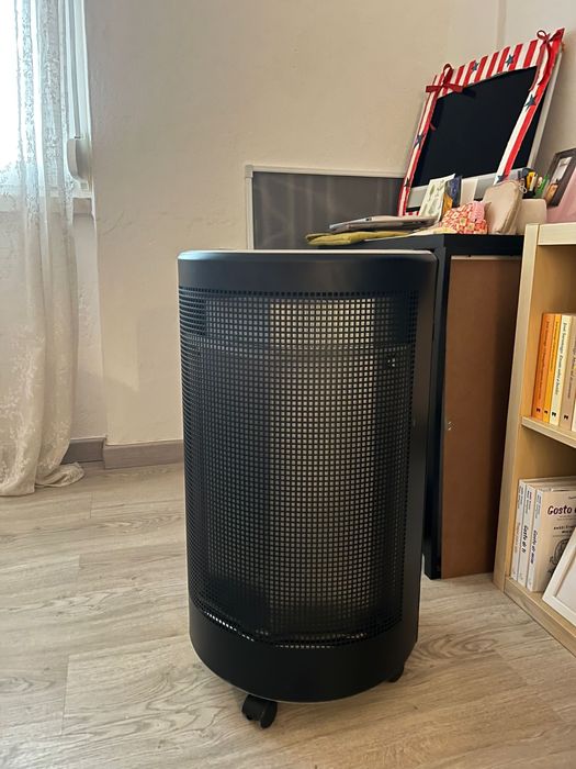 Aquecedor a gás usado poucas vezes vai com garrafa pluma quase cheia