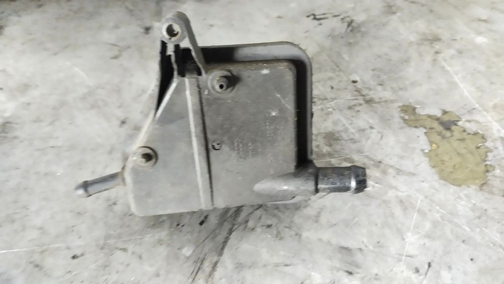 SKODA OCTAVIA 1 Zbiornik oleju pompy wspomagania układu kierowniczego ZSB1J0422371C