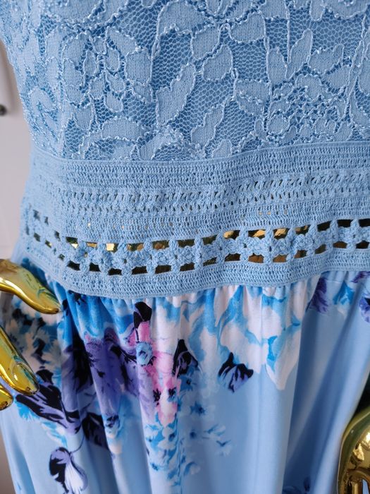 Nowa błękitna sukienka koronkowa w kwiaty styl Boho R.40/42