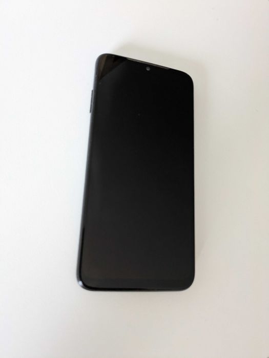 Мобільний телефон Motorola G8 Plus 4/64GB Cosmic Blue
