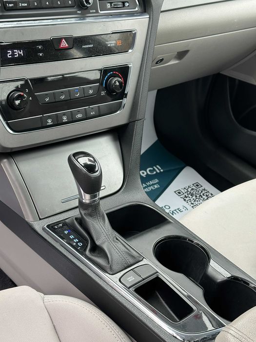 Продам Hyundai Sonata 2016 рік можлива розстрочка,кредит,обмін!