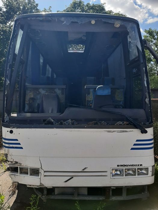 Автобус ВОЛЬВО после аварии на з/ч