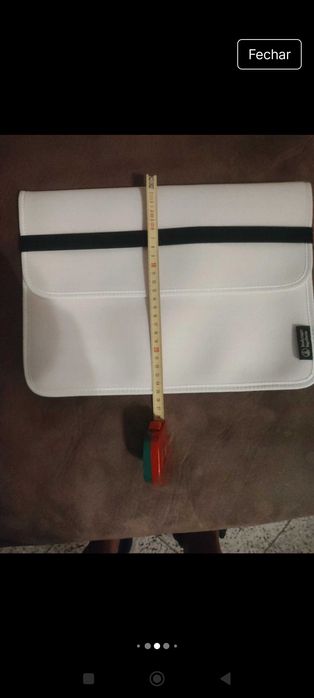 9 Bolsas portáteis, tablets, dociers, livros