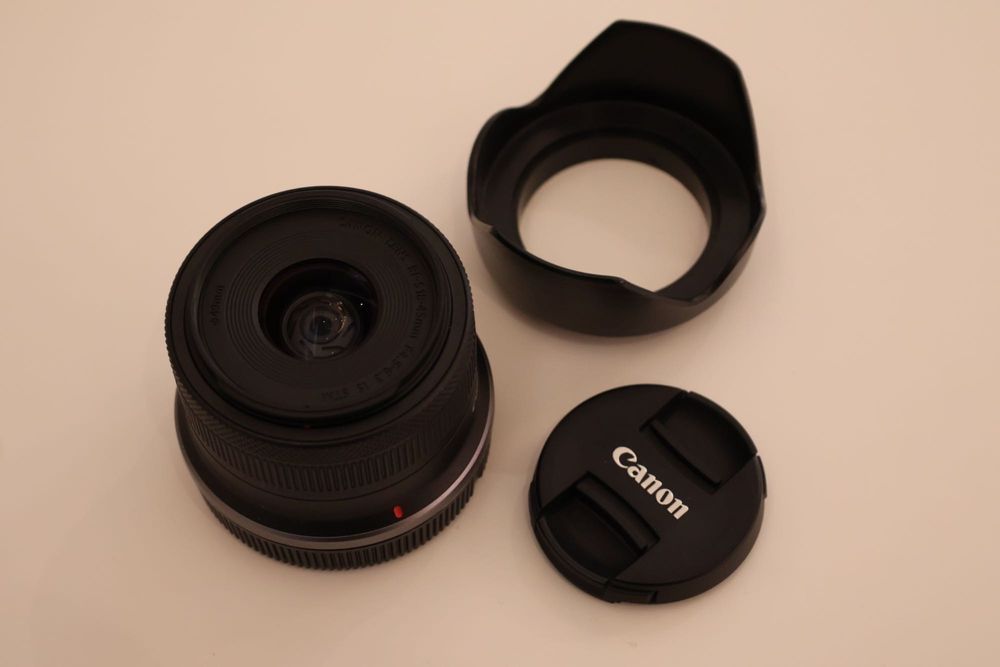 Об’єктив Canon RF-S 18-45mm f/4.5-6.3 IS STM