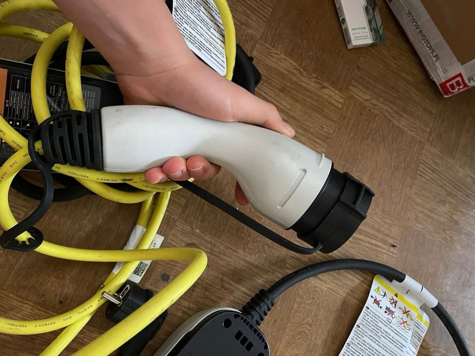 Ladowarka do Auta elektrycznego VW