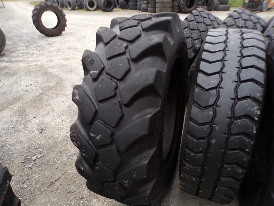 opona 15.5-25 JCB Sitemaster L-2 MPT (1000 netto)