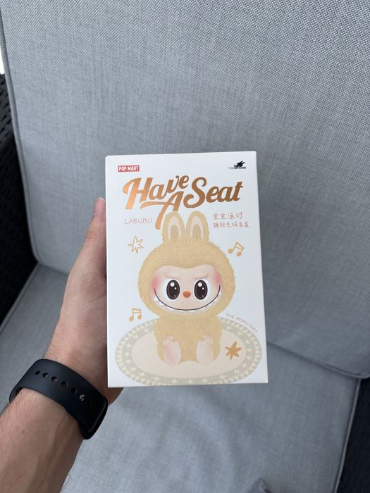 Labubu - Have a seat