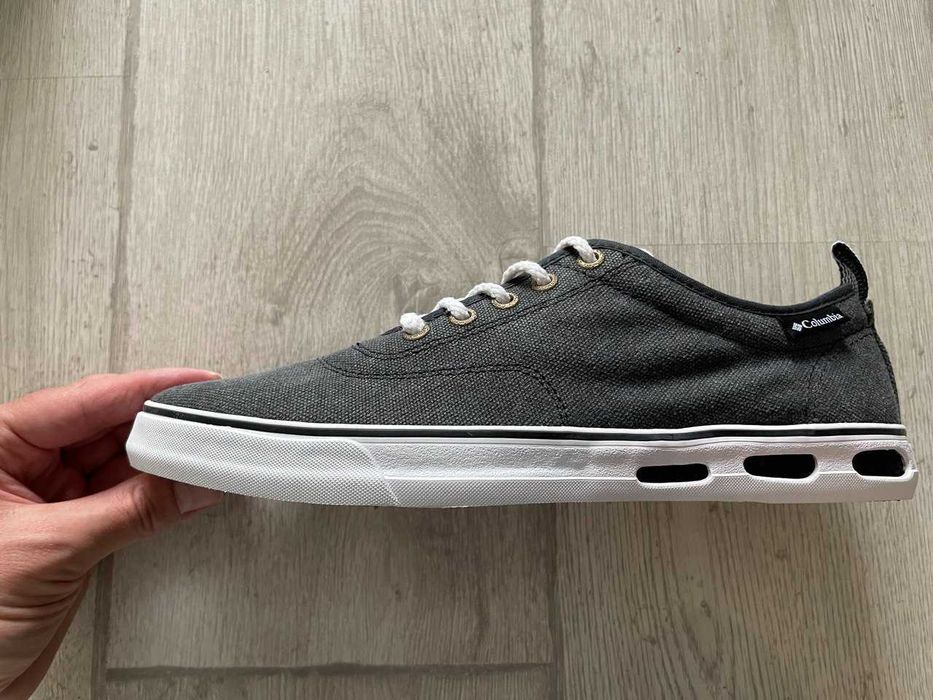 Columbia Men's Vulc N Vent Lace Sneaker