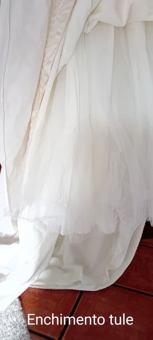 Vestido de noiva noivas branco e pérola  com véu tule bordado