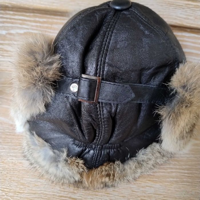 czapka uszatka/ pilotka damska obszyta królikiem r. S