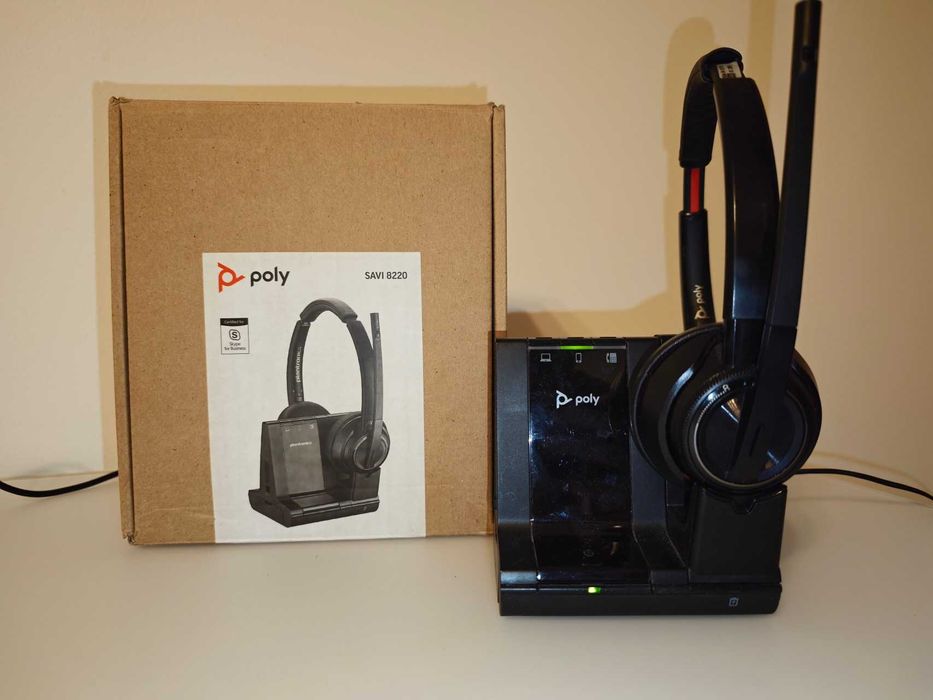 Słuchawki do rozmów na Teams  Poly Savi 8220