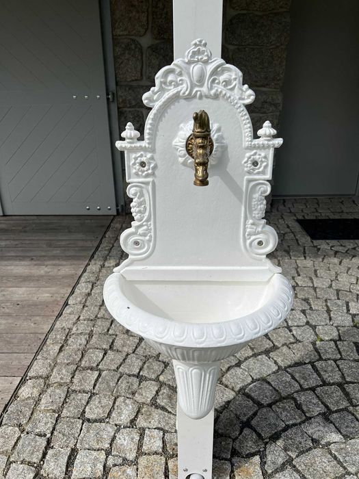 zlew żeliwny umywalka ogrodowa wodnik Springbrunnen