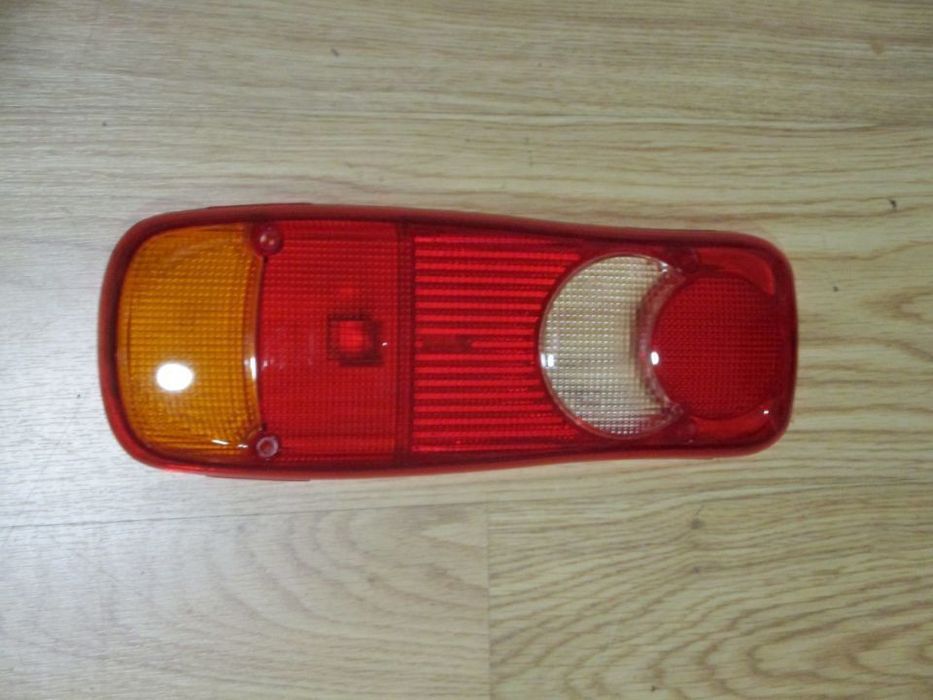 Vidro Farolim Mitsubishi Canter Nissan Cabstar Renault Master Novo