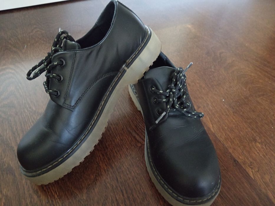 Шкіряні ботінки-туфлі для хлопчика фірми reserved