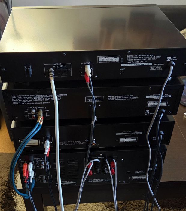 Akai AM-32,CD-52,GX-52,AT-52