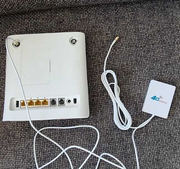 ZTE MF286 router z dodatkową antena LTE 4G 300 Mbps internet domowy TV