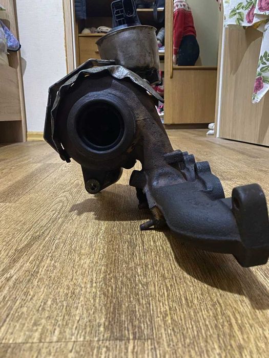 Турбина 1.6 tdi 1244vz 03L253056D БУ в отдичном состоянии