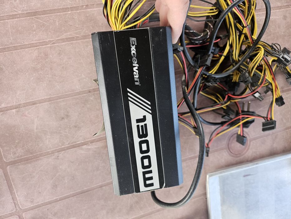 Zasilacz ATX 1300 W excelvan