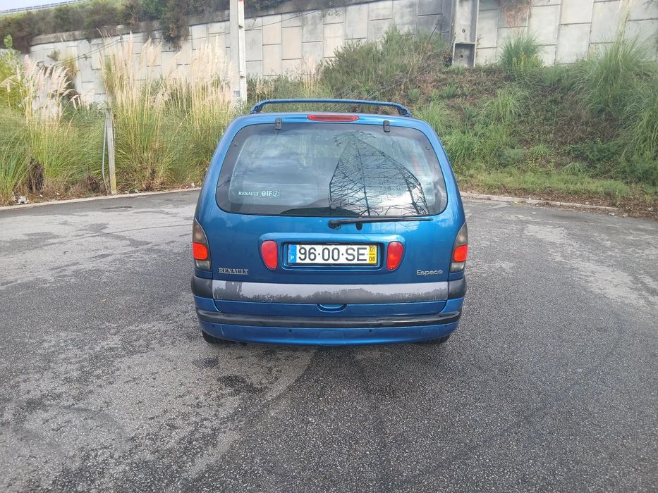 Renault Espace 2.2 dCi Authentique