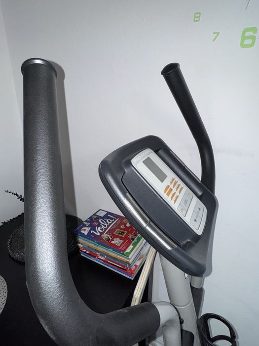 Elíptica – Excelente estado | Ideal para exercício em casa