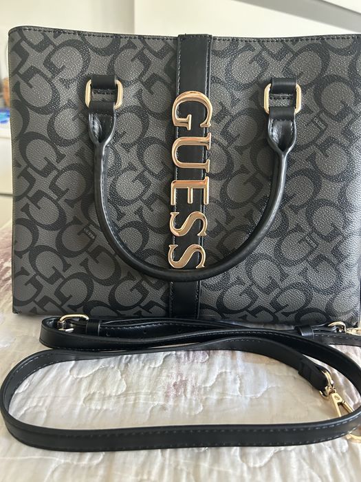 Bolsa feminina marca GUESS nova