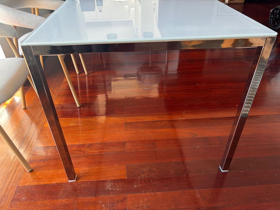 Mesa IKEA tampo Vidro