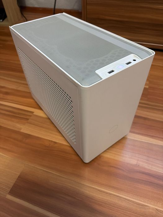 Mocny Komputer i9-10 Gen 2.5 GHz 16GB RAM DDR4 master box NR200 2 dyski WiFi + BT Chieftec 550w Płyta ASRock H410M