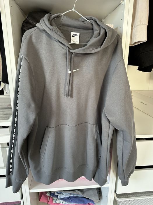 Bluza nike nowa szara z kapturem