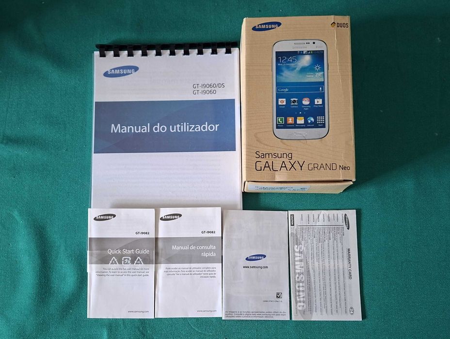 Manuais e Caixas vazias de Telemóveis vintage - Nokia, Samsung, Siemens