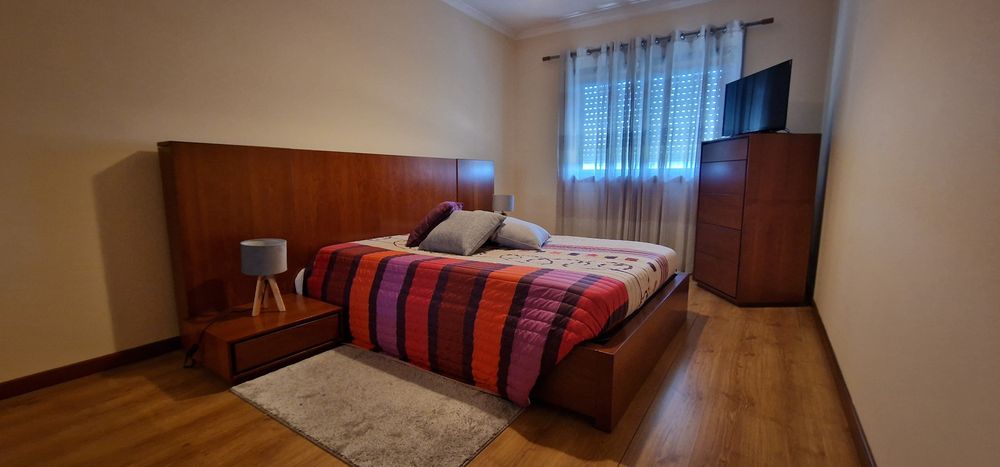 Quarto casal com cabeceiras