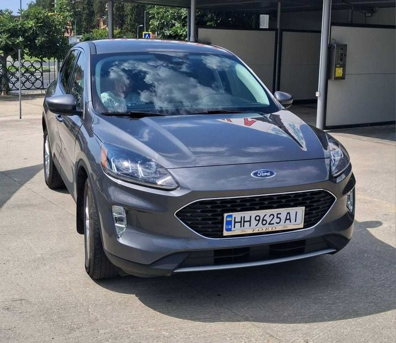 Продам  Ford  Escape