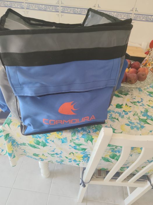 Cana de pesca  mais saco