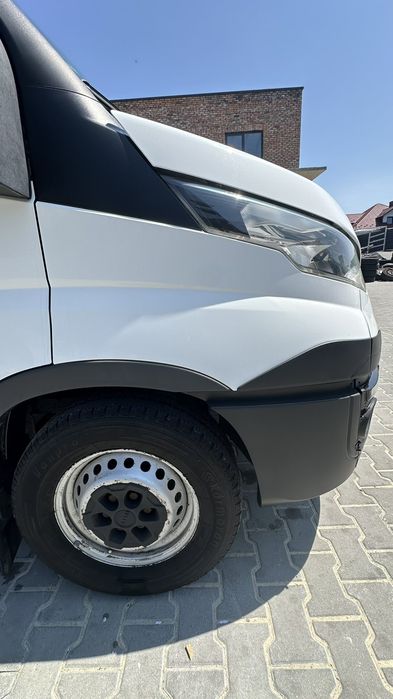 Крило праве на Iveco Daily