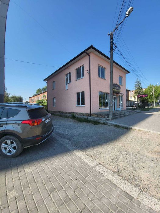 Комерційне приміщення