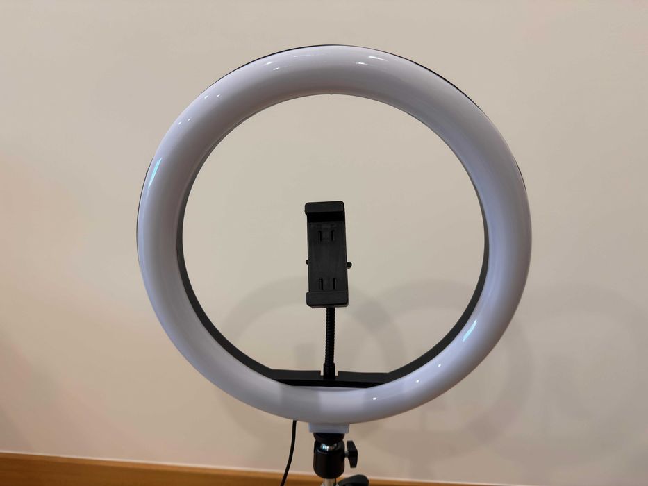 Anel de luz RGB com comando