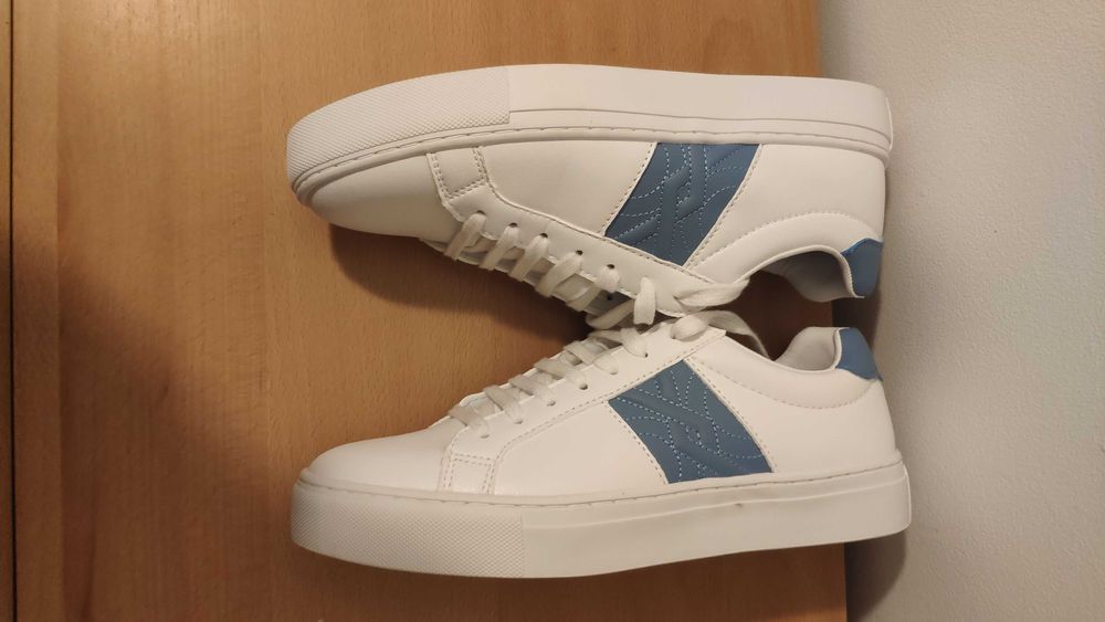 Sapatilhas United Colors of Benetton originais *como novas*