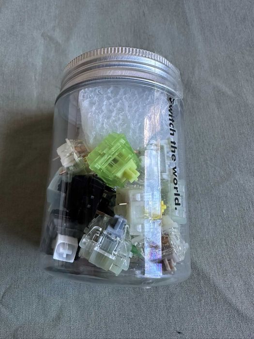 Conjunto de 20 switches Ducky para teclado mecânico novo e selado