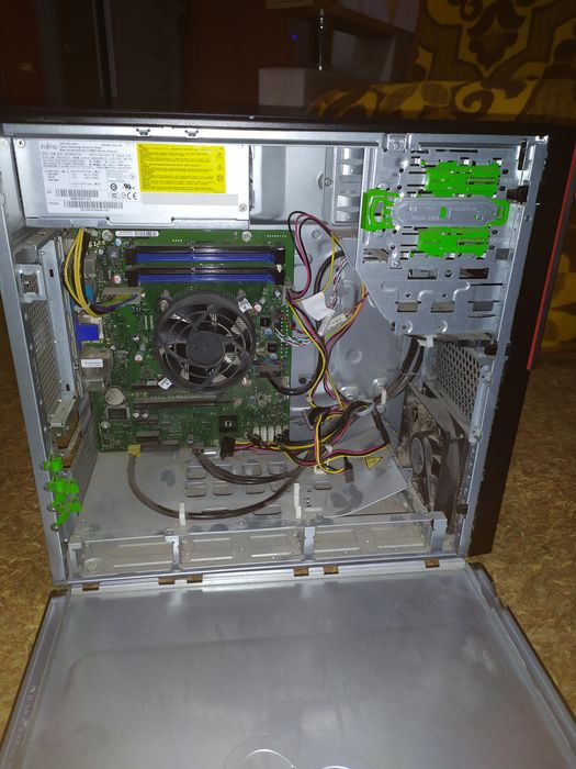 Комп Fujitsu Esprimo P720 E85+ Intel Core i5 -4570