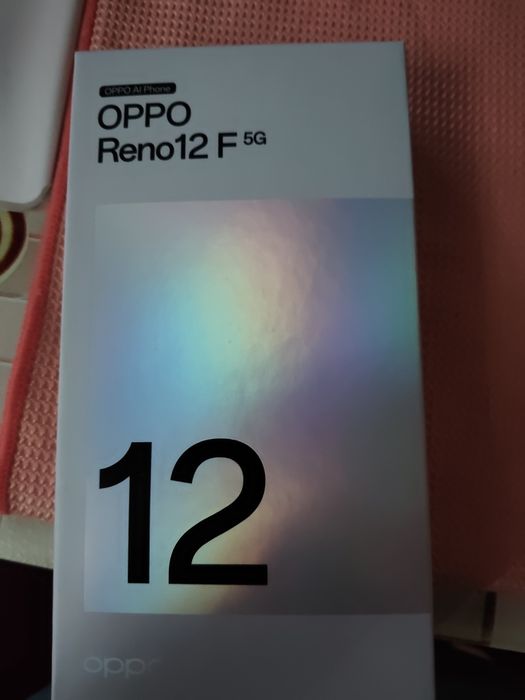 Telefon Oppo Reno 12F