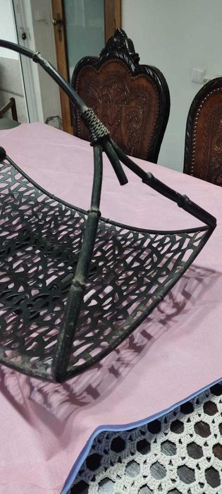 Cesta de ferro