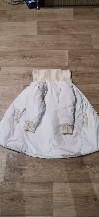 Куртка белая на девочку