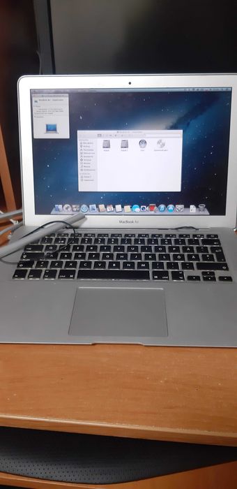 Ноутбук Apple MacBook Air A1369