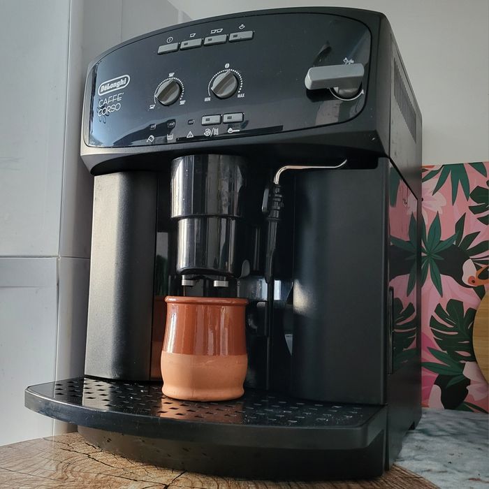 Uszkodzona płyta/ Ekspres automatyczny DeLonghi Caffè Corso