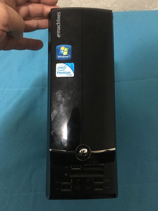 Torre pc 4gb ram 500gb disco