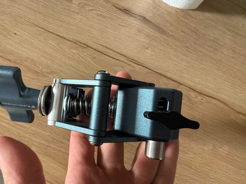 9.solutions Savior Clamp With Socket