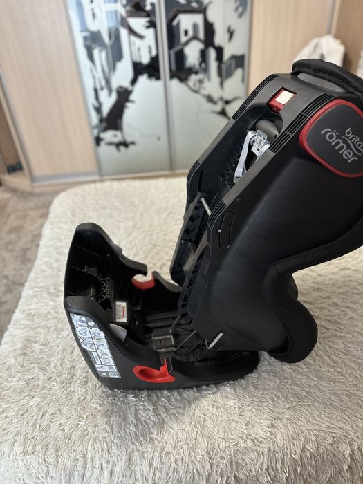 Дитяче автокрісло britax römer king ll