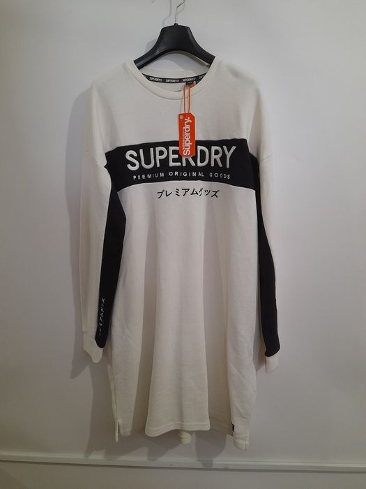 Нова сукня-толстовка з кишенями Superdry