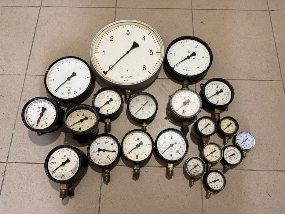 Манометр манометри