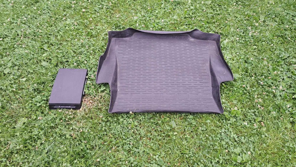 BMW  e 81, 82, 87, części titan silver