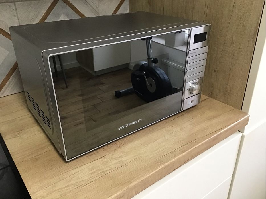 Мікрохвильова піч 20MX921-5 GRUNHELM 20л